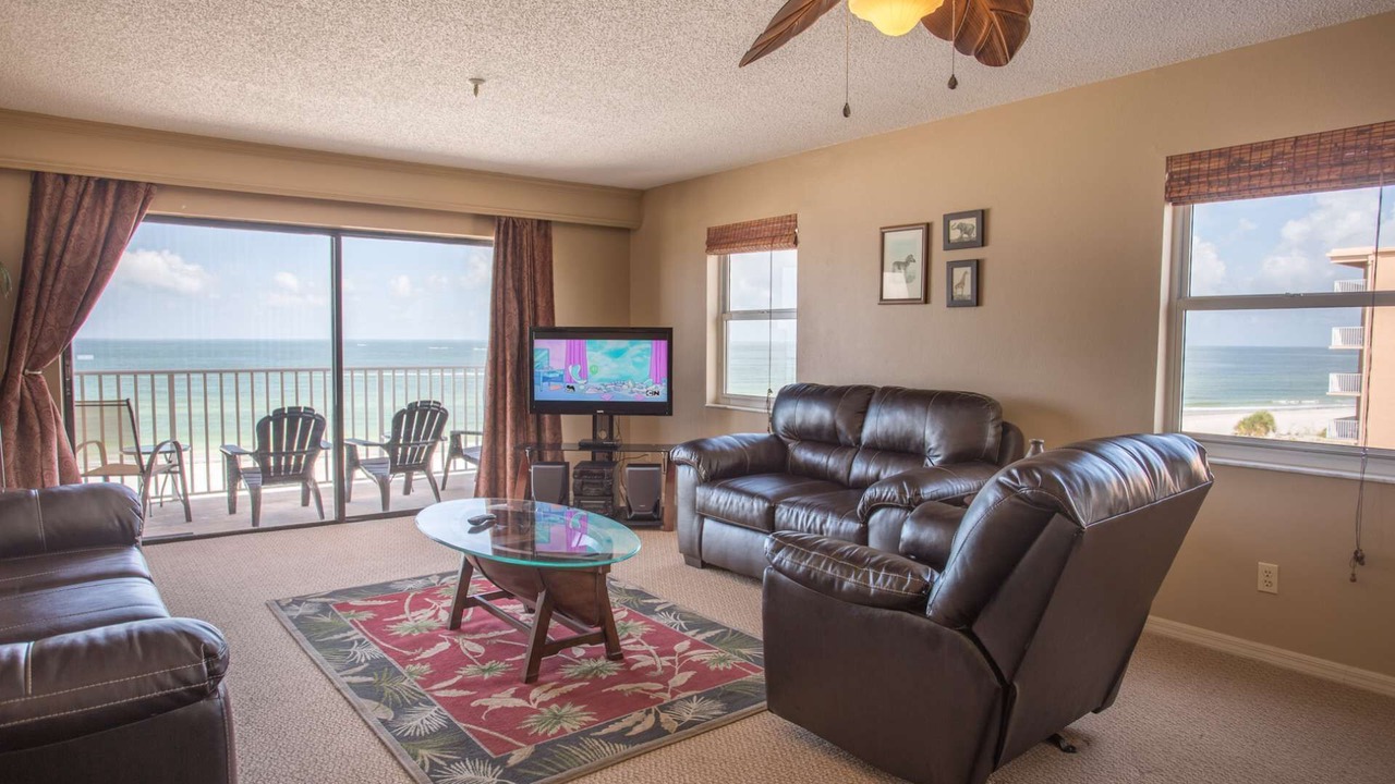 Photo of Livingroom in Madeira Beach