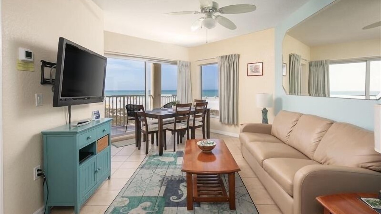 Photo of Bedroom in Treasure Island