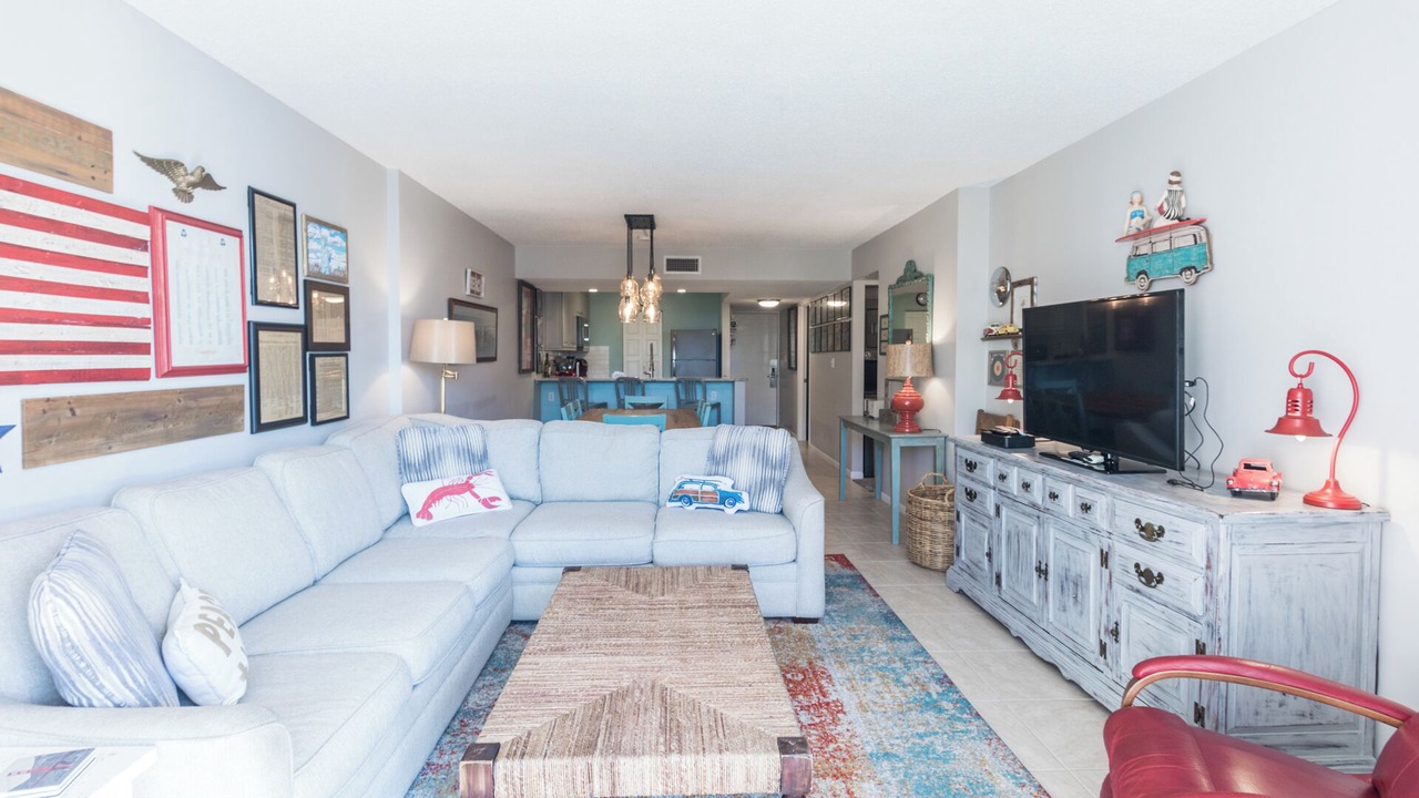 Photo of Livingroom in Gulf Lagoon Beach