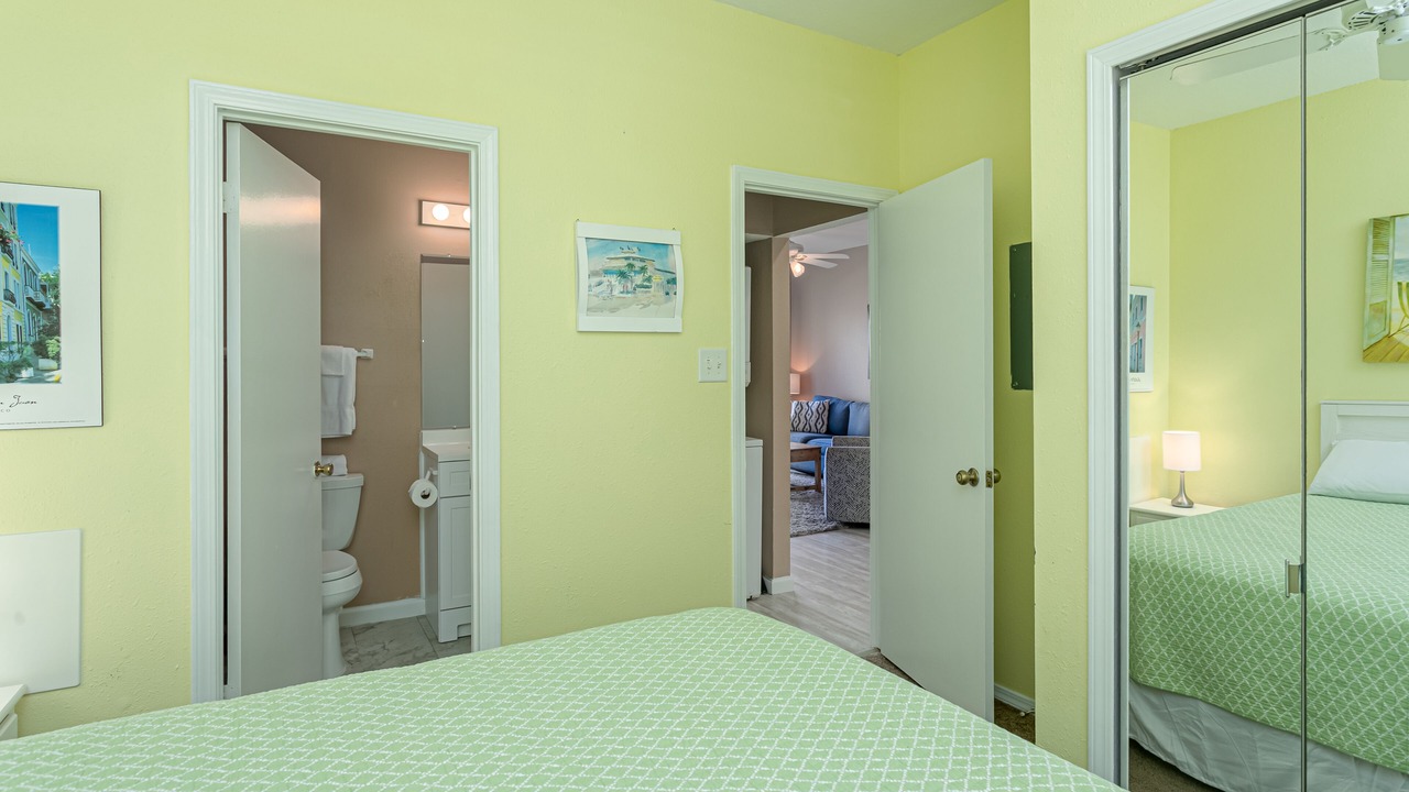 Photo of Bedroom in Pensacola Beach