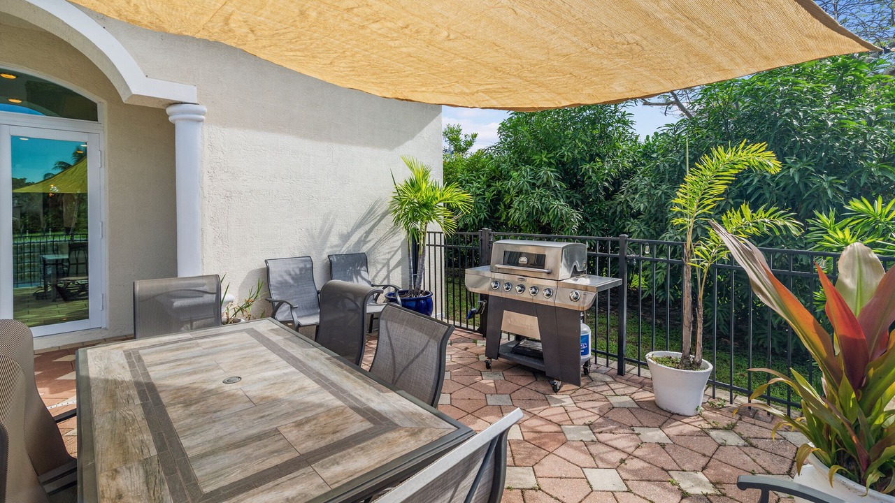 Photo of Outdoor in Lake Clarke Shores