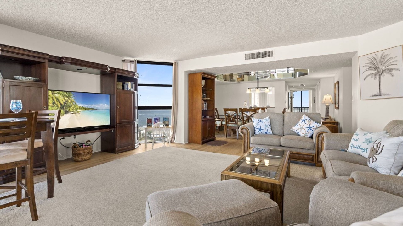 Photo of Bedroom in Sand Key