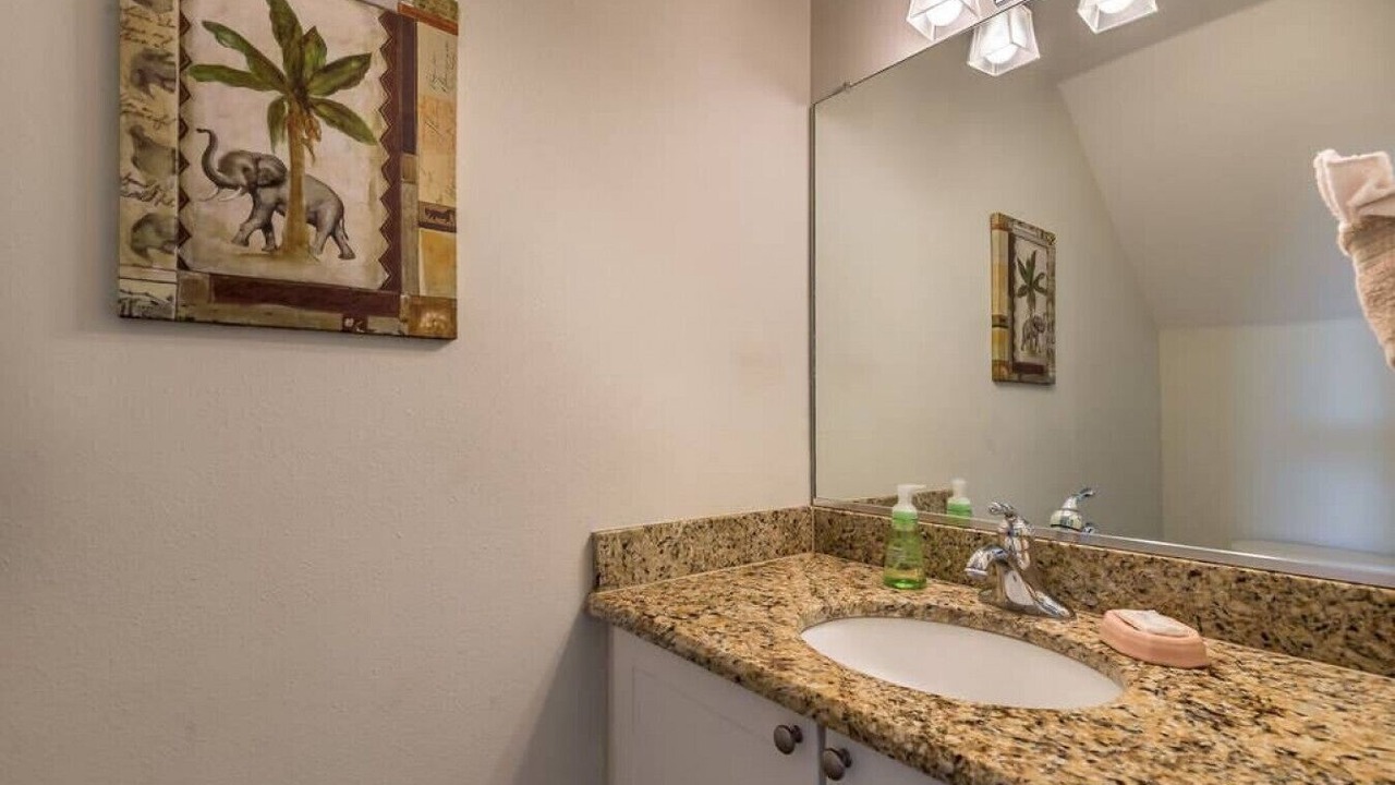 Photo of Bathroom in Ruskin