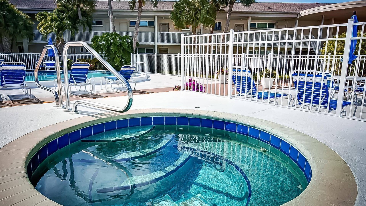 Photo of Others in Saint Armands Key