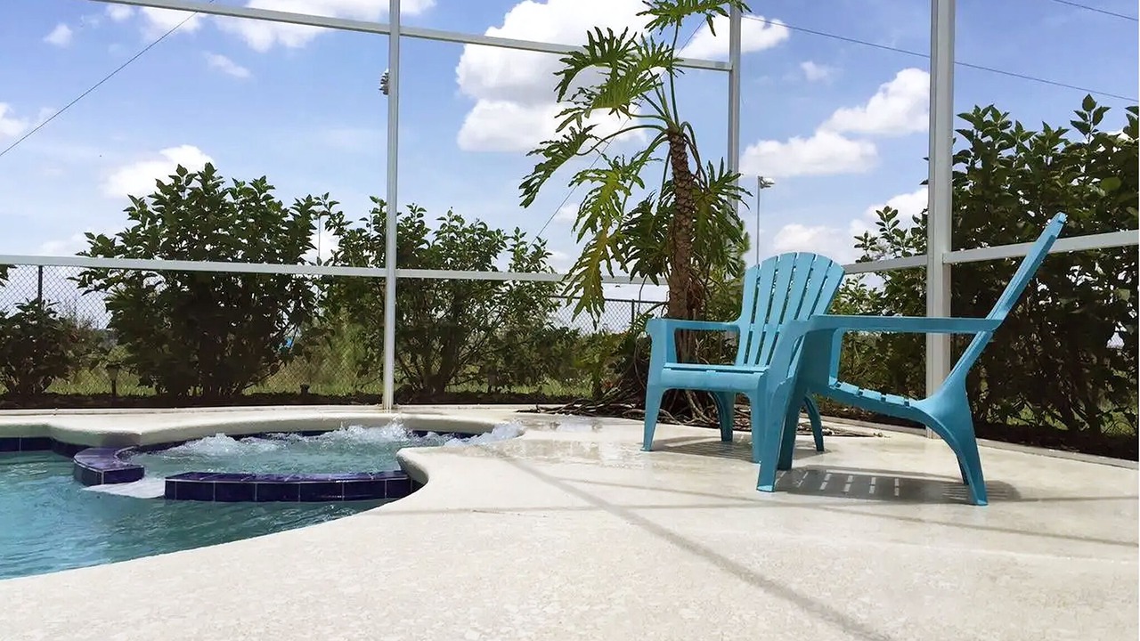 Photo of Outdoor in Lake Davenport Estates
