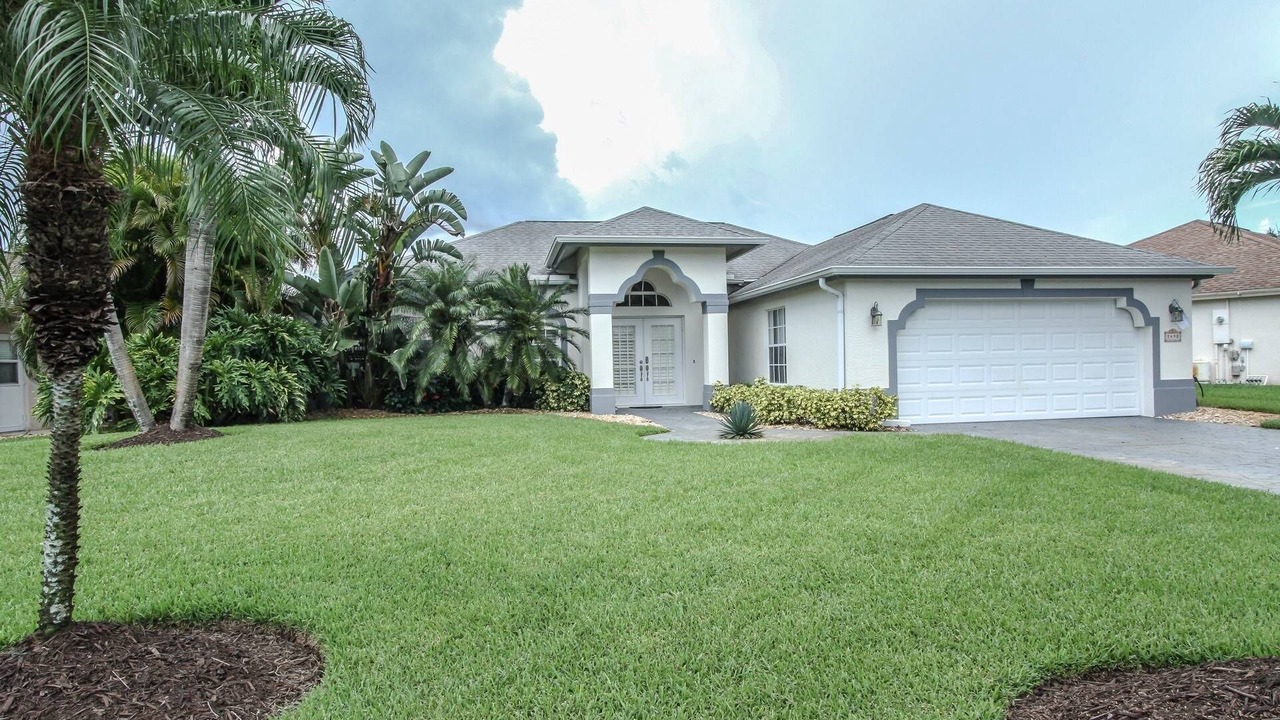 Photo of Outdoor in Central Naples