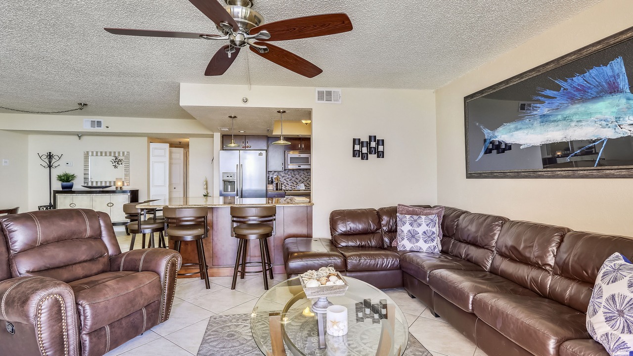 Photo of Livingroom in Madeira Beach