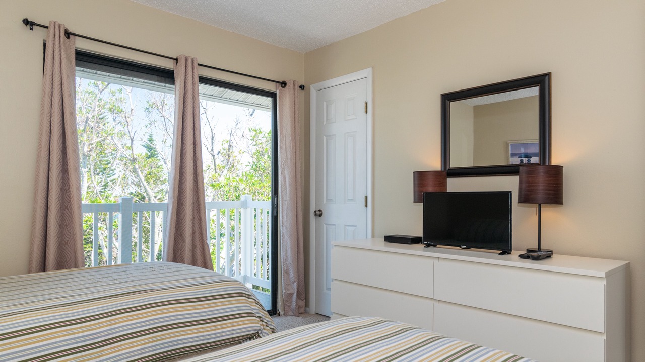 Photo of Bedroom in Holmes Beach