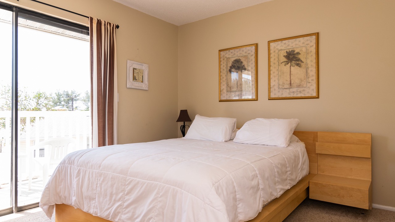 Photo of Bedroom in Holmes Beach