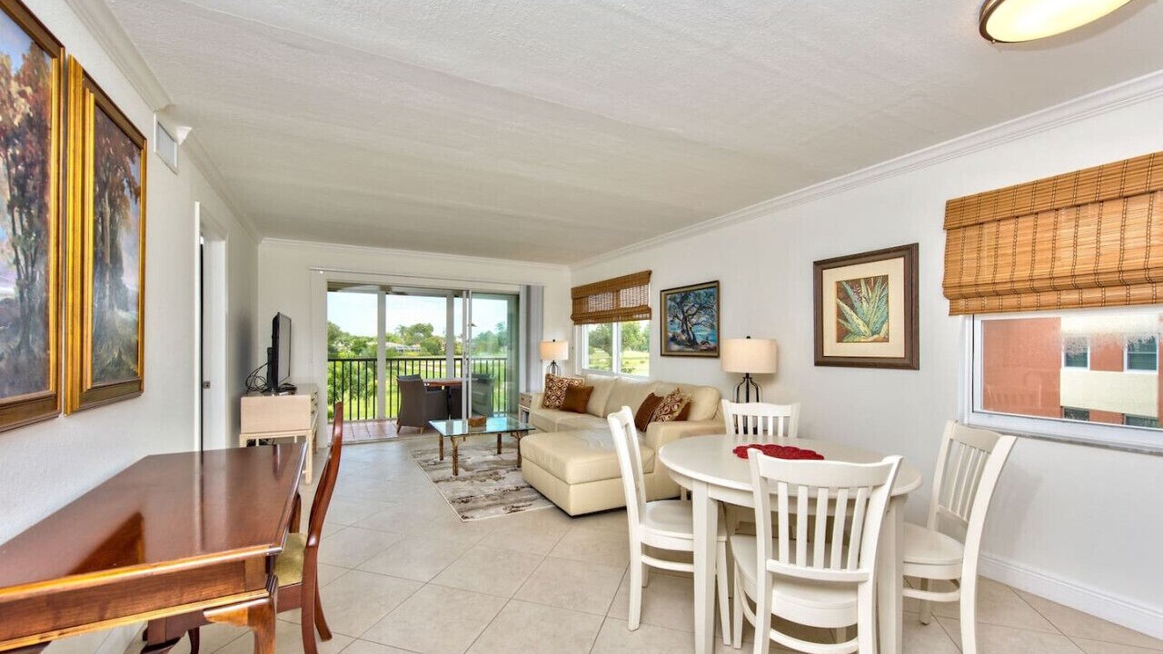 Photo of Bedroom in Lely Golf Estates