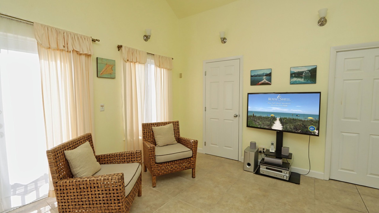 Photo of Livingroom in Captiva