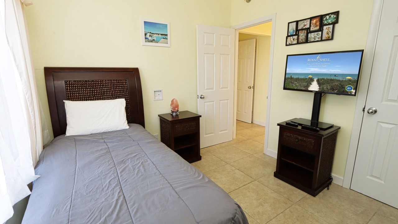 Photo of Bedroom in Captiva
