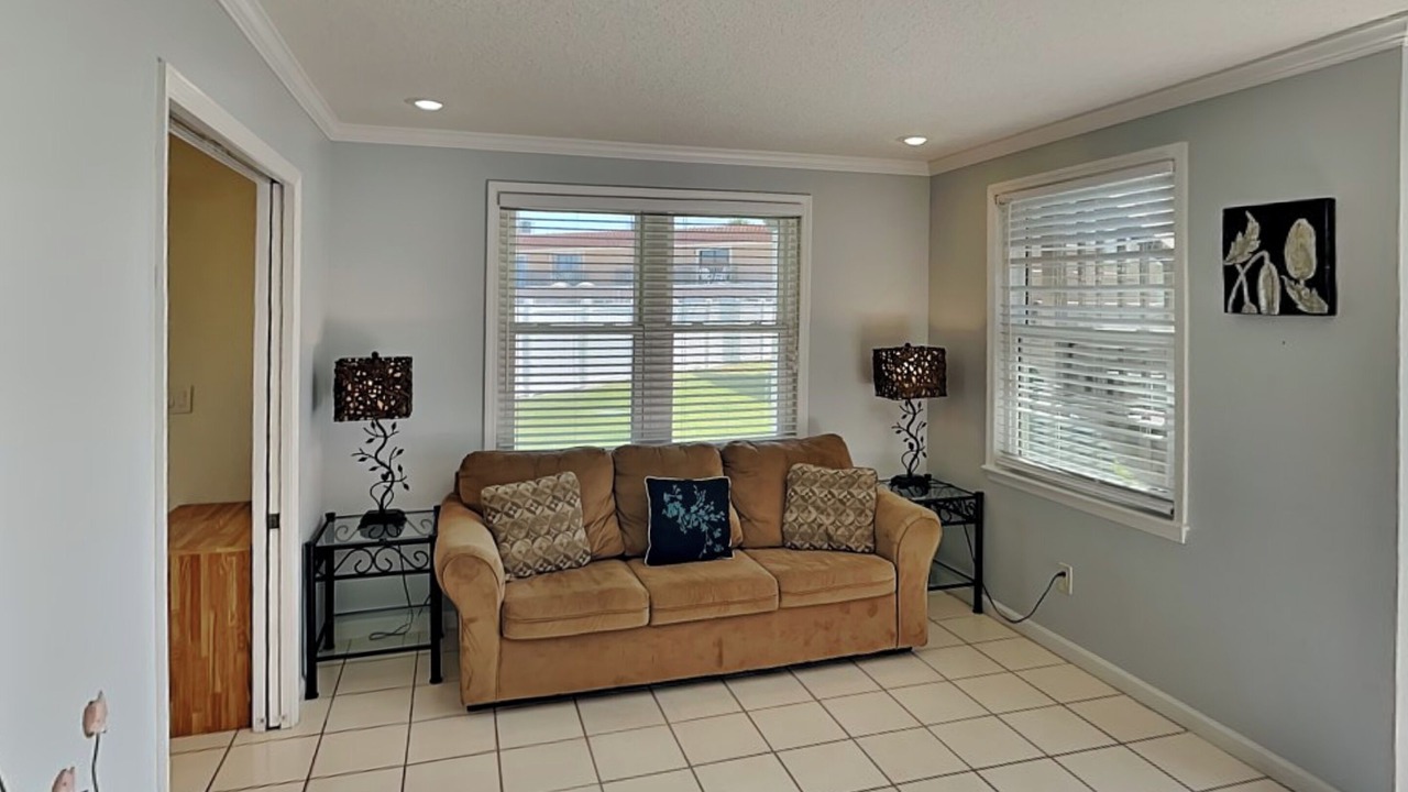 Photo of Bedroom in Surfcrest Village