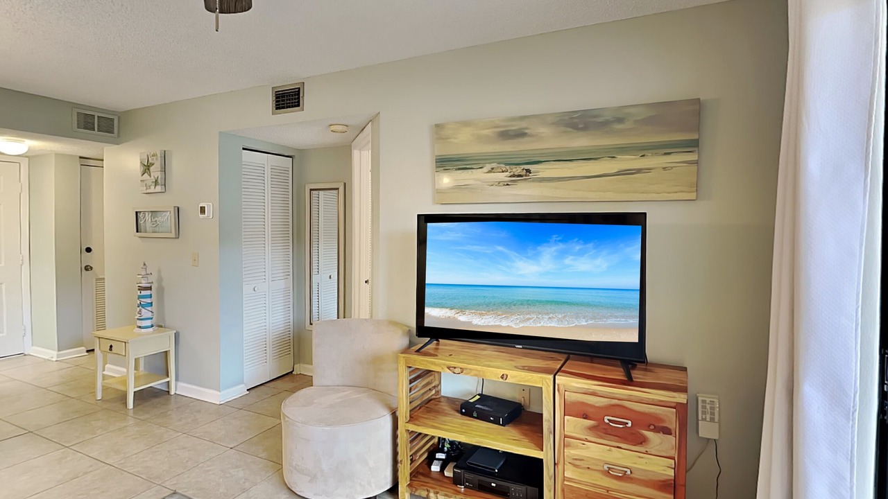 Photo of Bedroom in Butler Beach