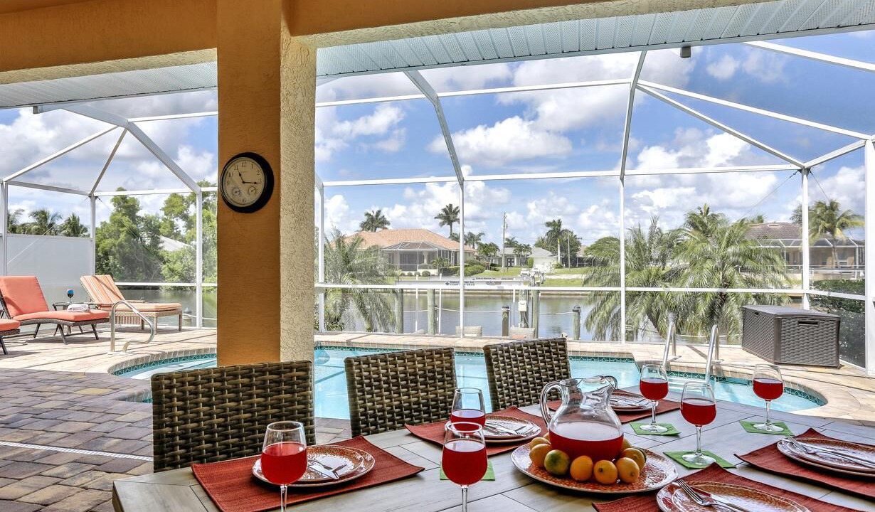Photo of Outdoor in Pelican