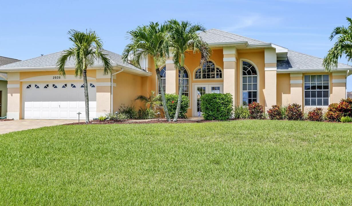 Photo of Outdoor in Pelican
