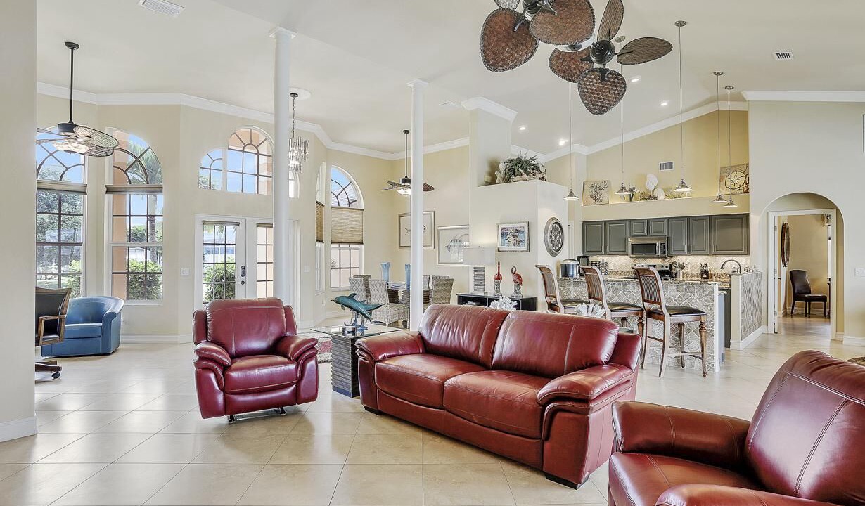 Photo of Livingroom in Pelican