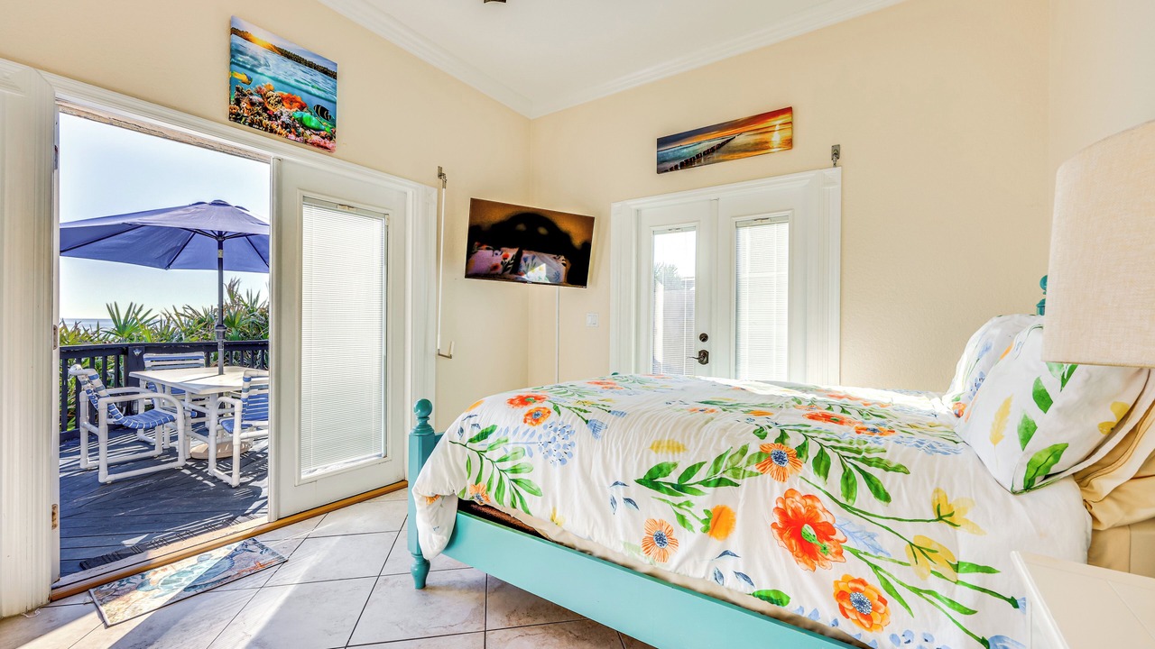 Photo of Bedroom in Beverly Beach