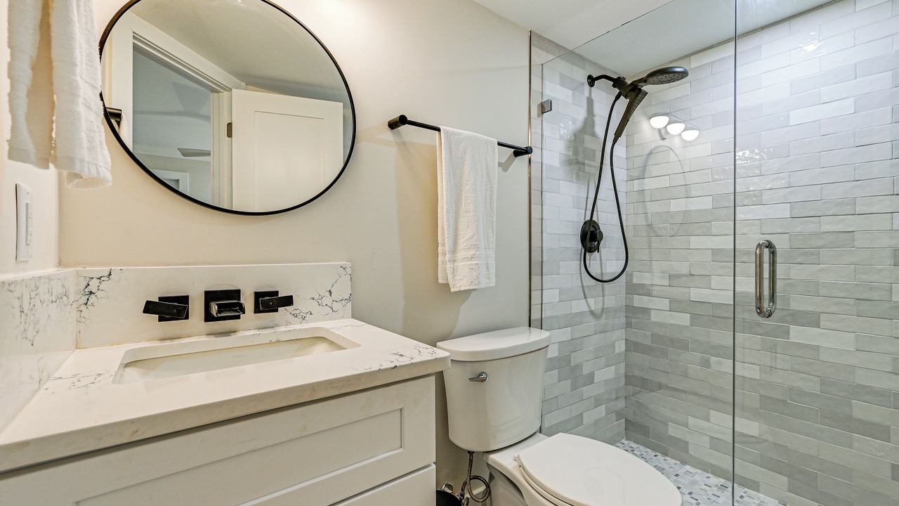 Photo of Bathroom in Old Naples