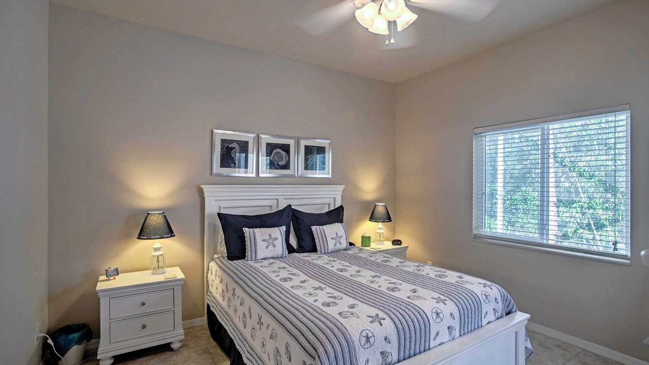 Photo of Bedroom in Pineland