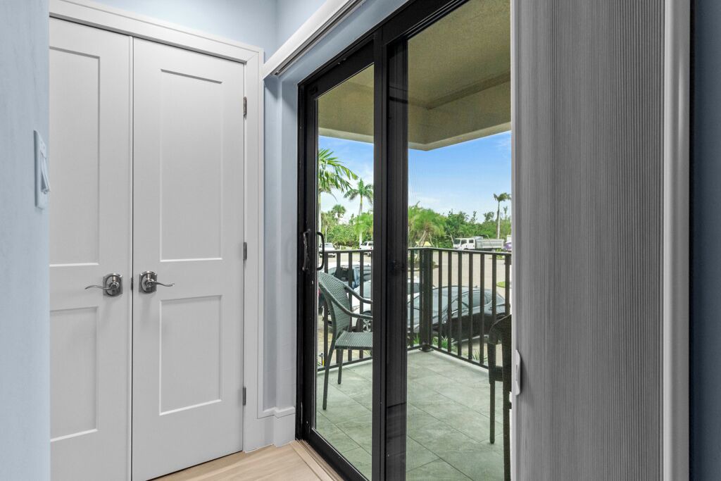 Photo of Patio Balcony in Beachview Country Club Estates