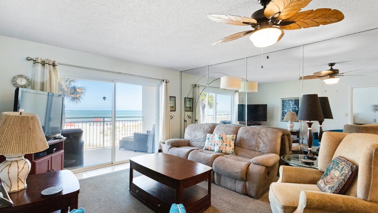 Photo of Bedroom in Madeira Beach