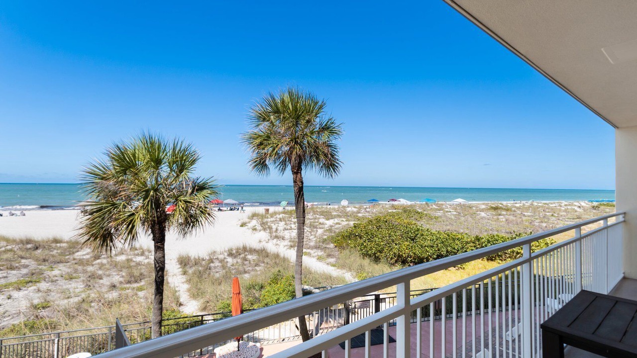 Photo of Patio Balcony in Madeira Beach