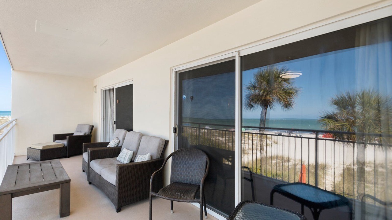 Photo of Patio Balcony in Madeira Beach