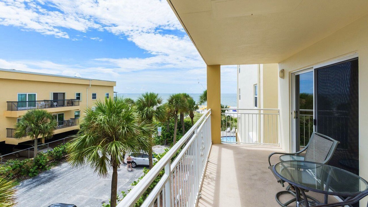 Photo of Patio Balcony in Madeira Beach