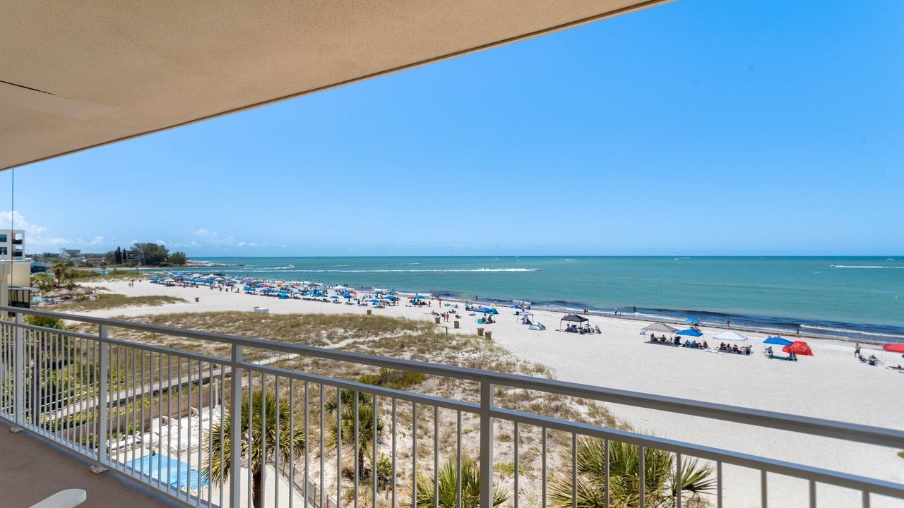 Photo of Patio Balcony in Madeira Beach