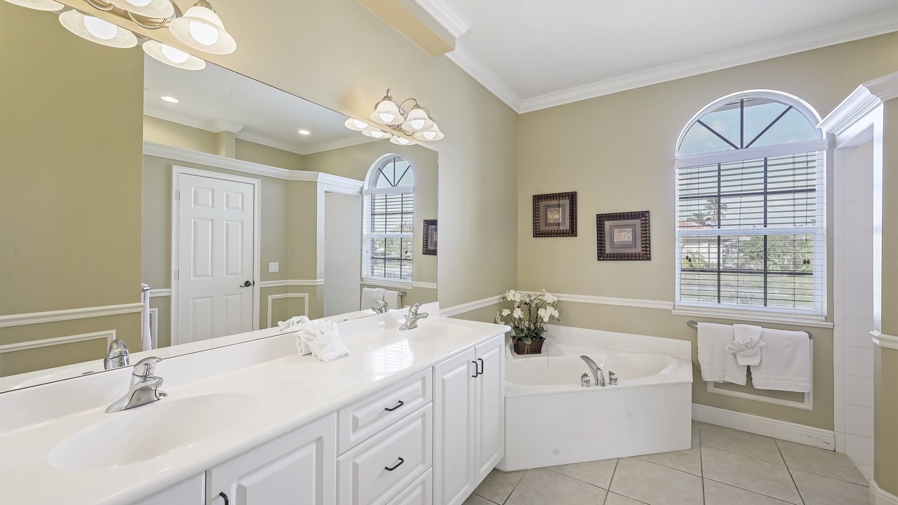 Photo of Bathroom in Marco Island