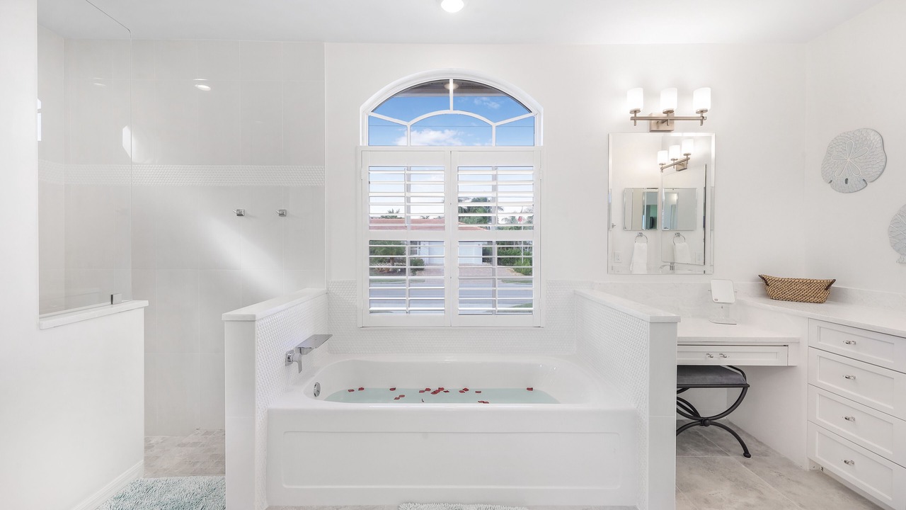 Photo of Bathroom in Marco Island