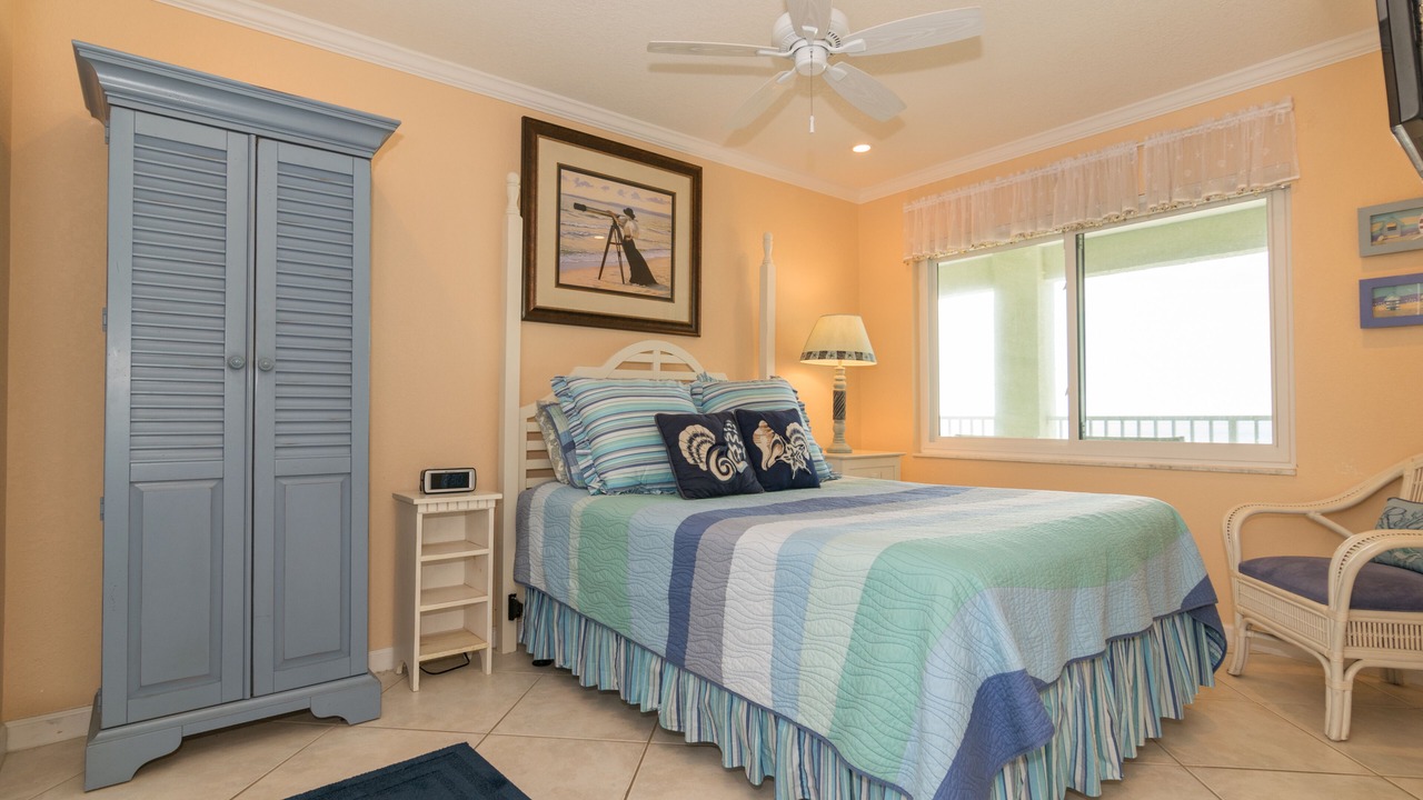 Photo of Bedroom in Bradenton Beach