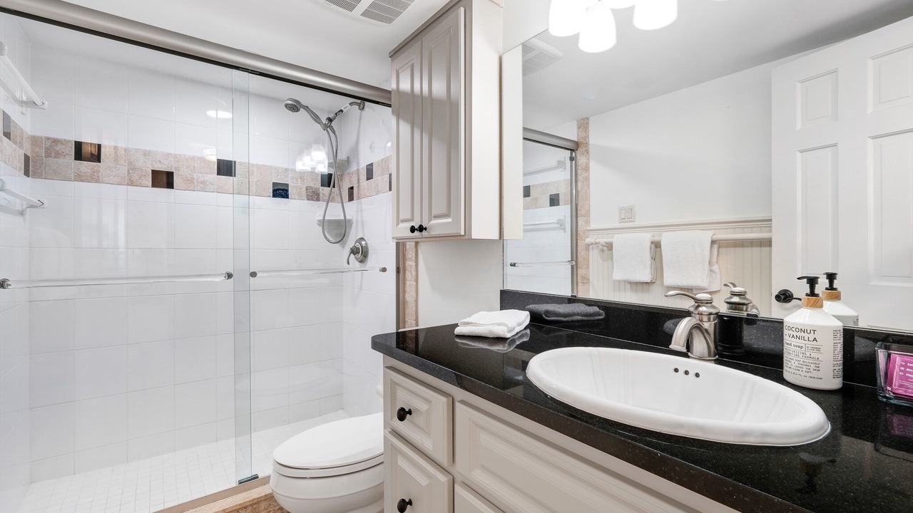Photo of Bathroom in New Smyrna Beach