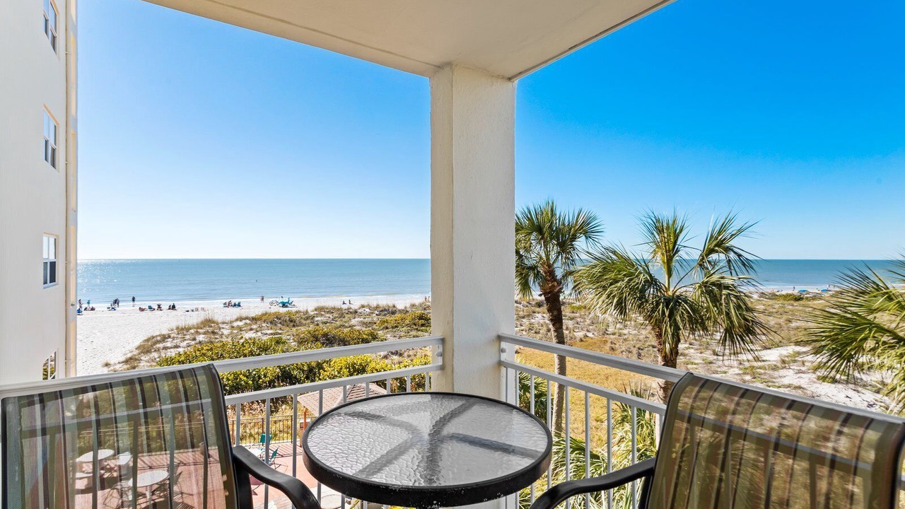 Photo of Patio Balcony in Madeira Beach