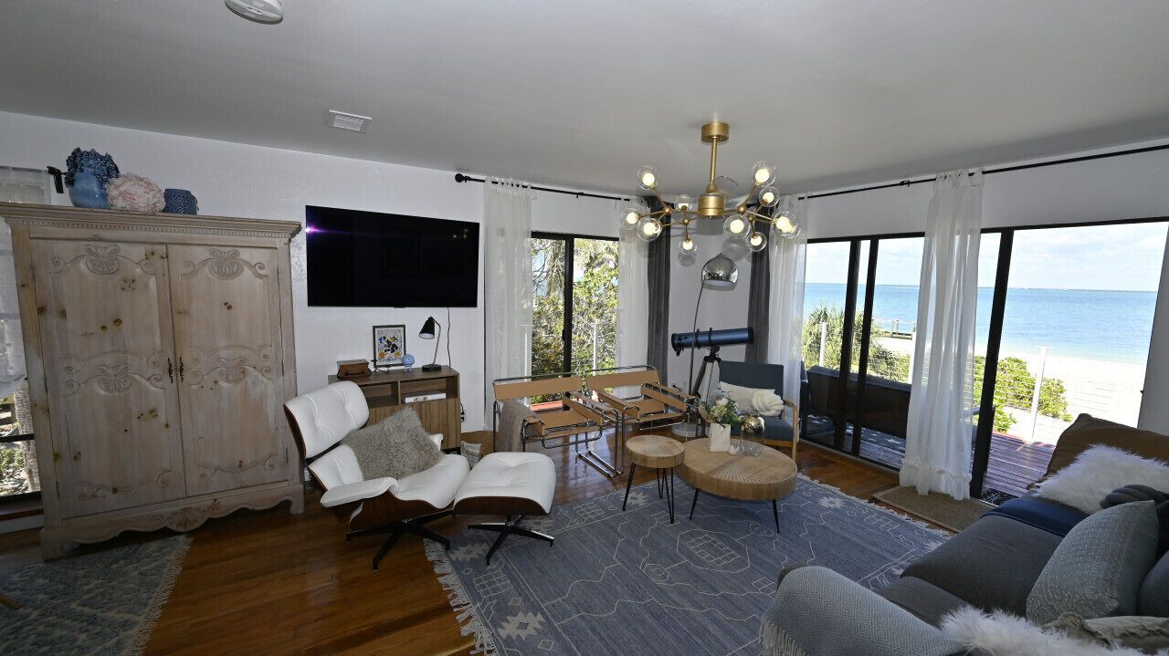 Photo of Livingroom in North Captiva