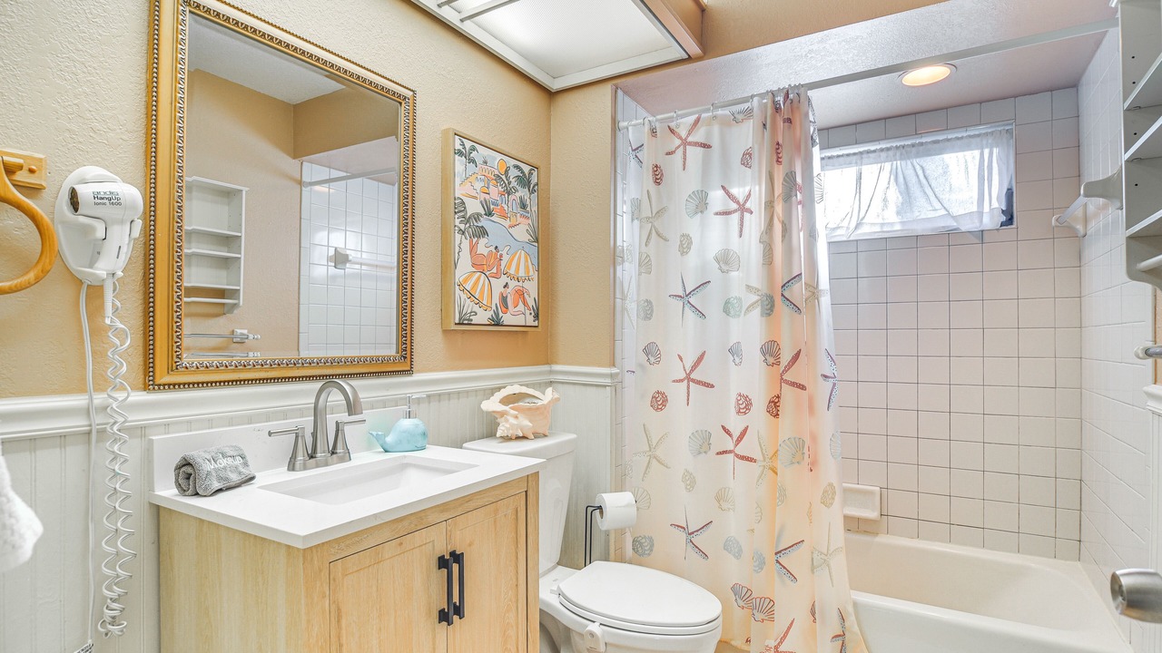 Photo of Bathroom in Largo