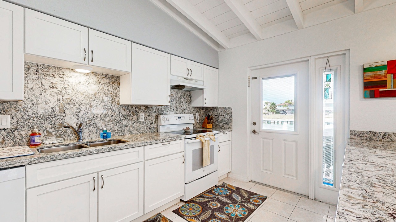 Photo of Kitchen in Key Colony Beach