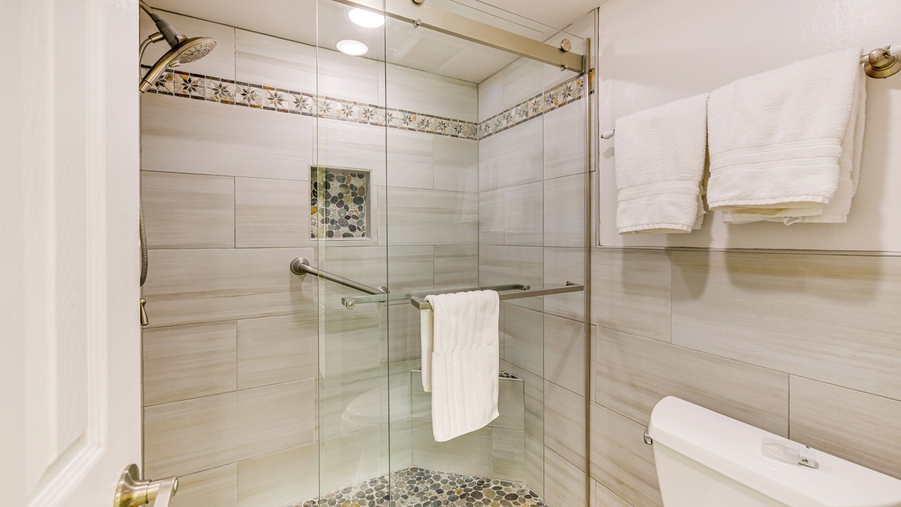 Photo of Bathroom in Redington Shores