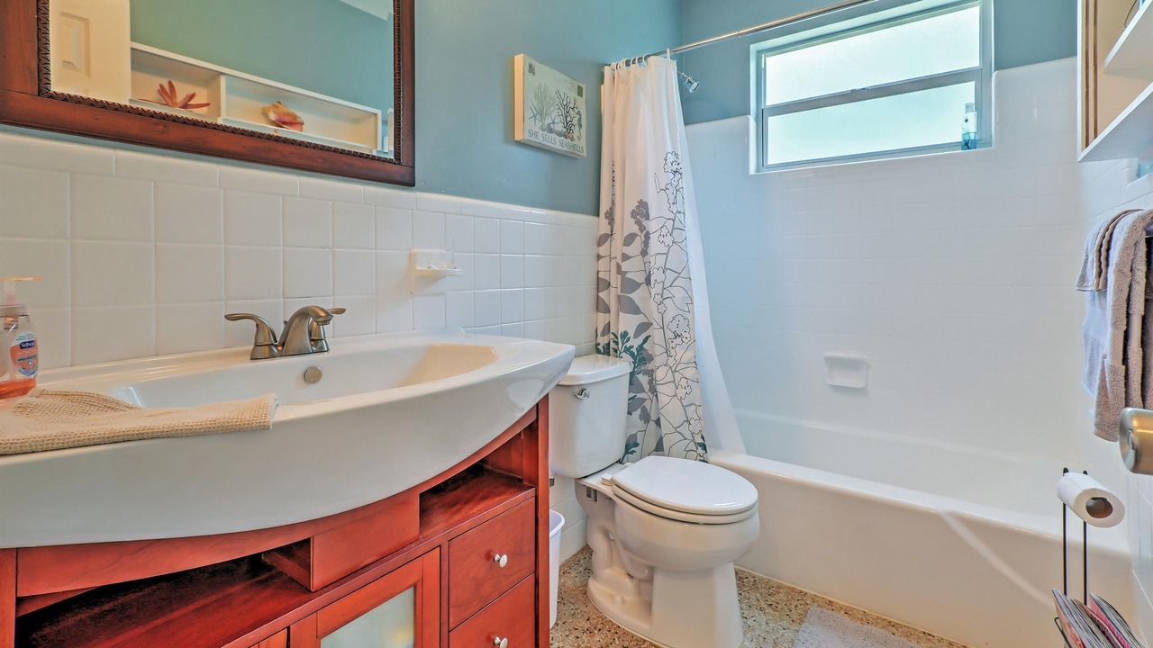 Photo of Bathroom in Brendale Heights