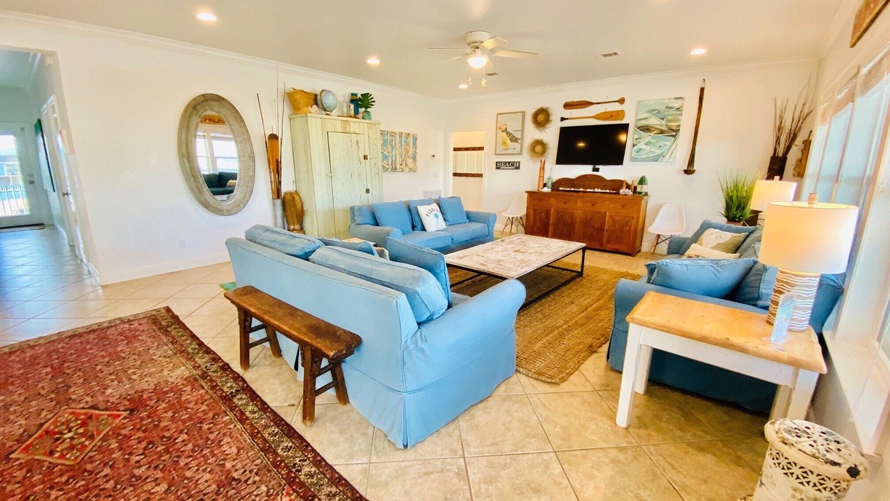 Photo of Livingroom in Pensacola Beach