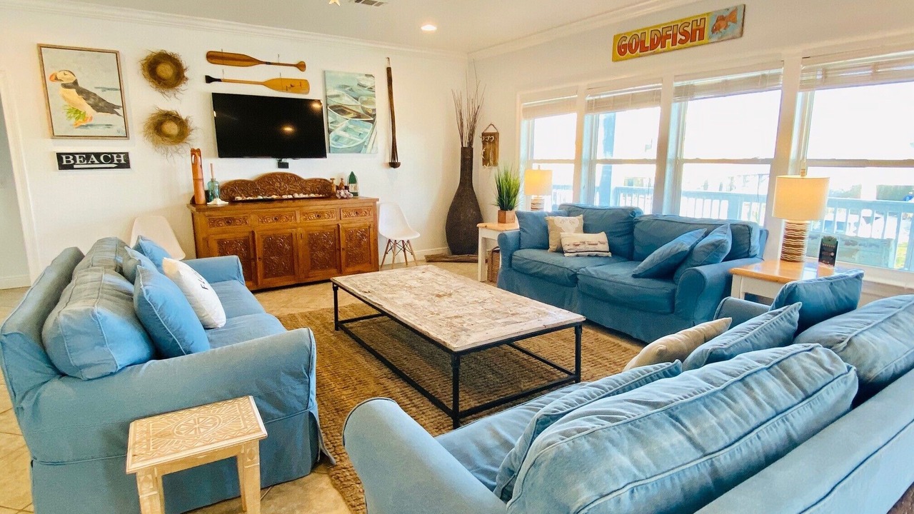 Photo of Livingroom in Pensacola Beach