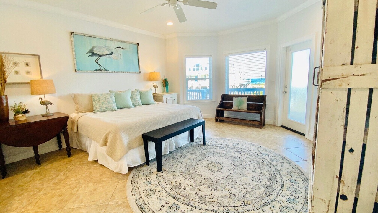 Photo of Bedroom in Pensacola Beach