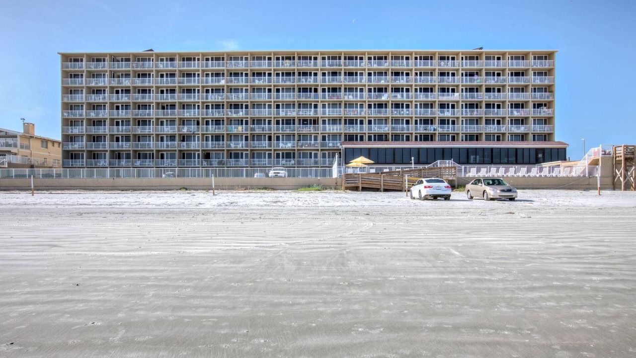 Photo of Others in Daytona Beach Shores
