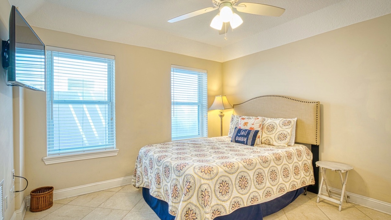 Photo of Bedroom in Jacksonville Beach