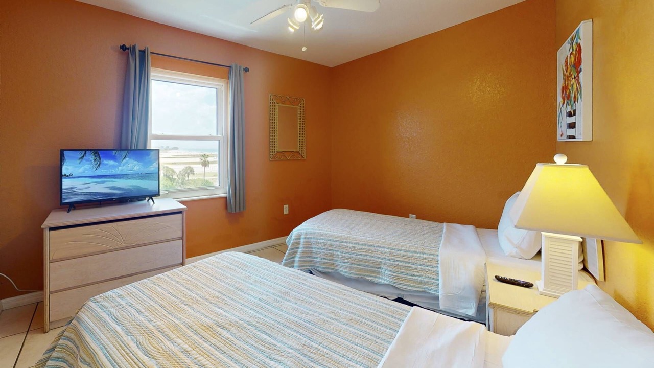 Photo of Bedroom in Treasure Island