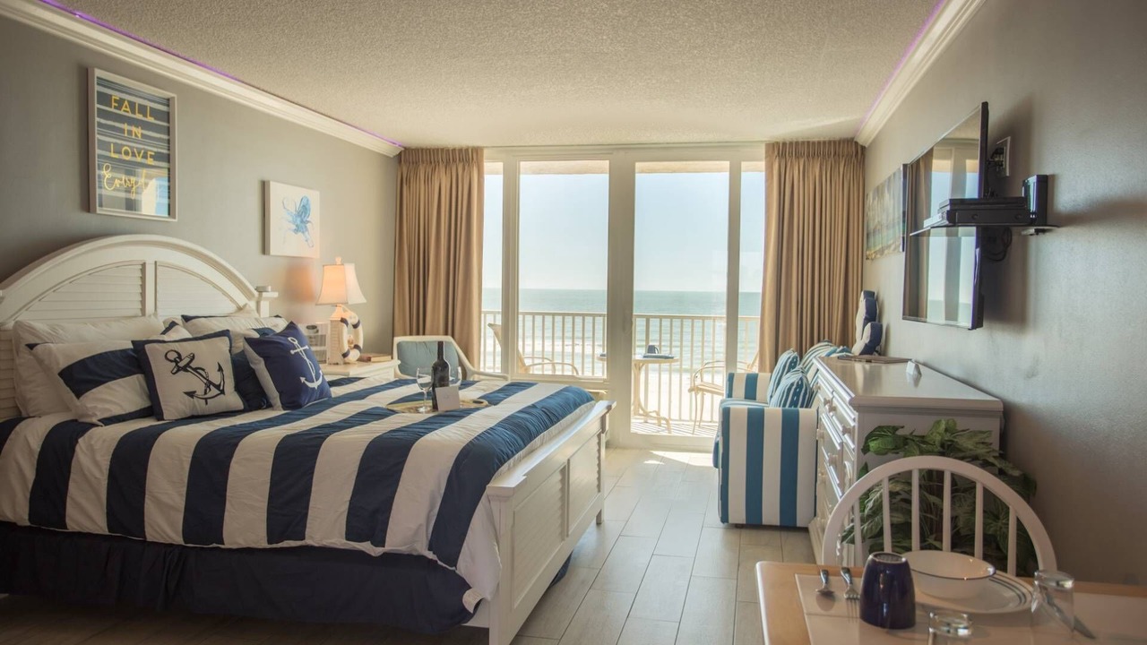 Photo of Bedroom in Treasure Island