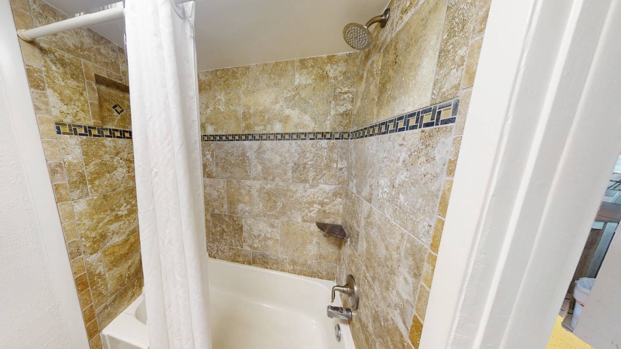 Photo of Bathroom in Treasure Island