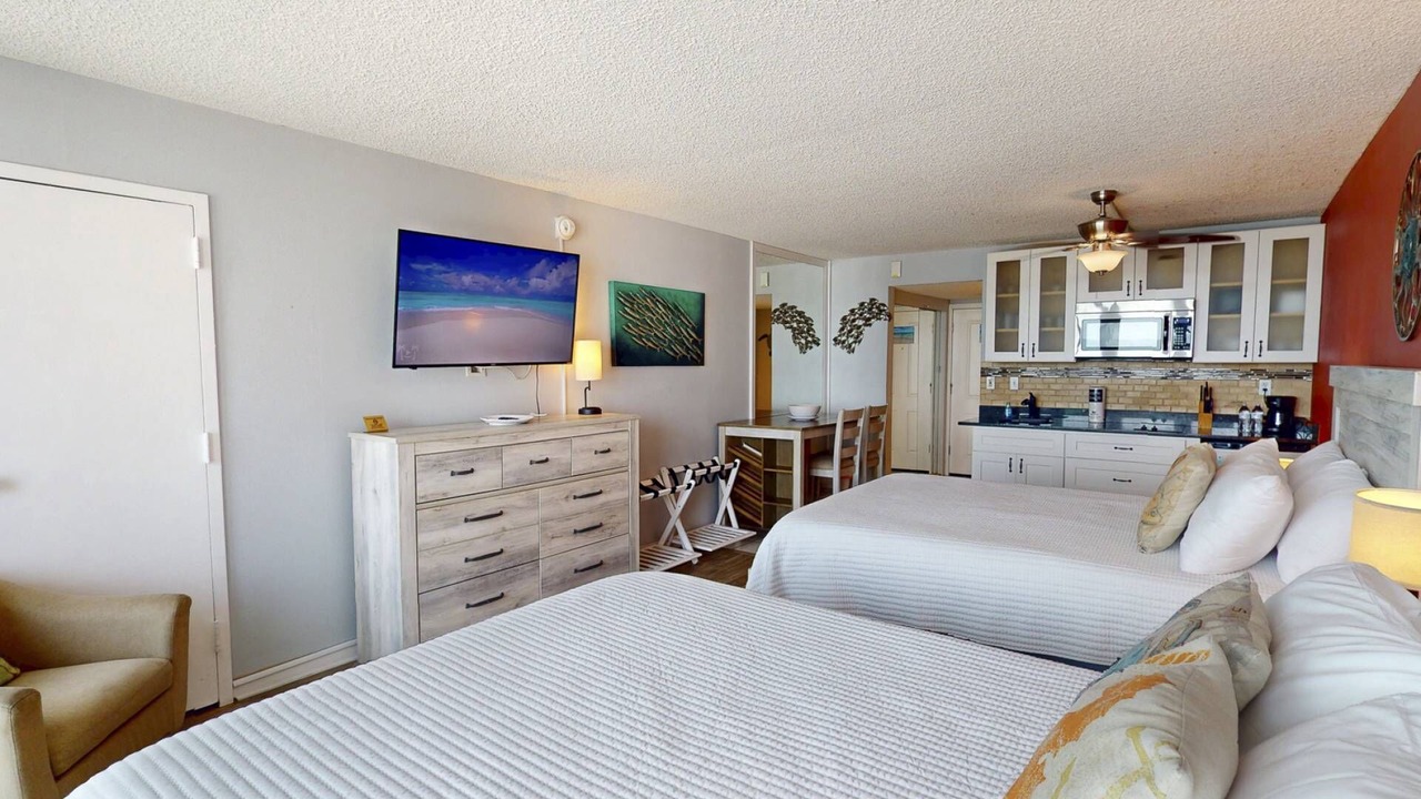 Photo of Bedroom in Treasure Island