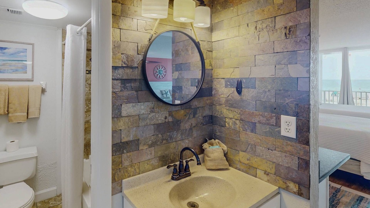Photo of Bathroom in Treasure Island